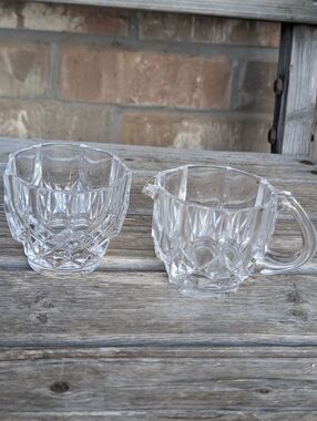 Vintage Crystal Suger And Creamer Set